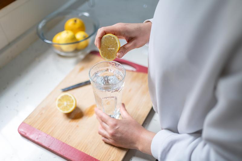 Does Drinking Water With Lemon Help With Weight Loss
