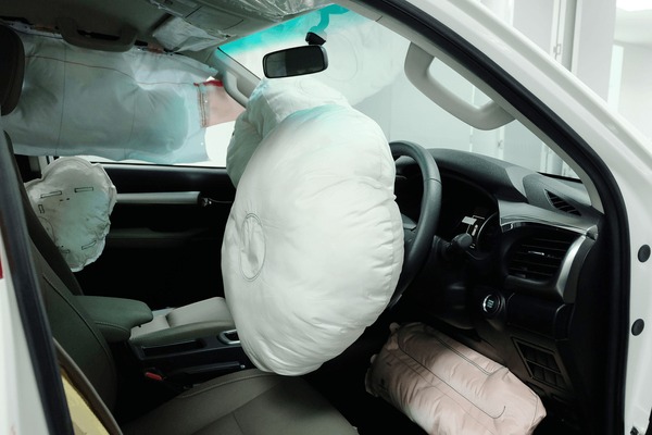 How Do Airbags Prevent Injury