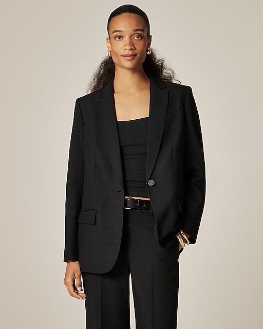 What Brand Os the Best Fitting Blazer for a Woman