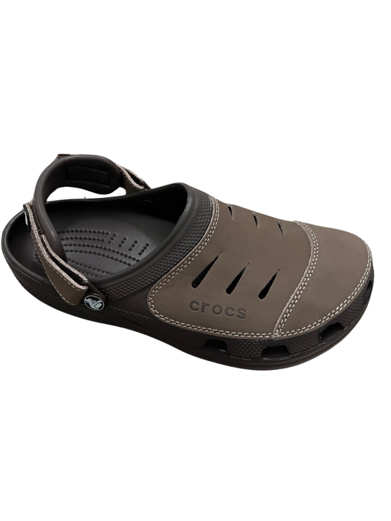 Which Models of Crocs for Men are Roomy Fit